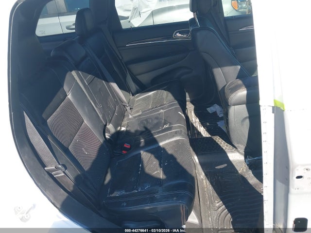 44276641 :رقم المزاد ، 1C4RJFCG0HC716939 vin ، 2017 Jeep Grand Cherokee Overland 4x4 مزاد بيع