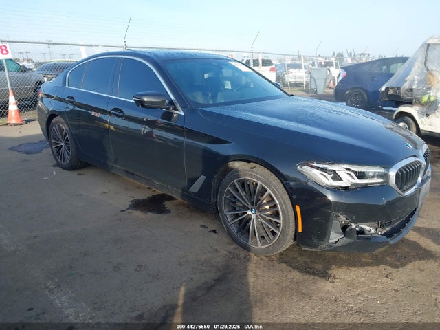 2021 BMW 530E WBA13AG03MCF81022