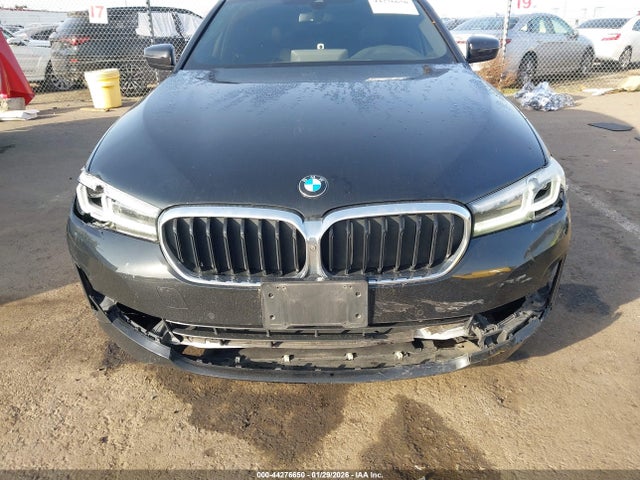 2021 BMW 530E WBA13AG03MCF81022 Photo 5