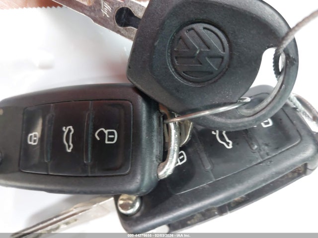 Volkswagen TIGUAN SE 2014 WVGAV3AX3EW590777 Image 11