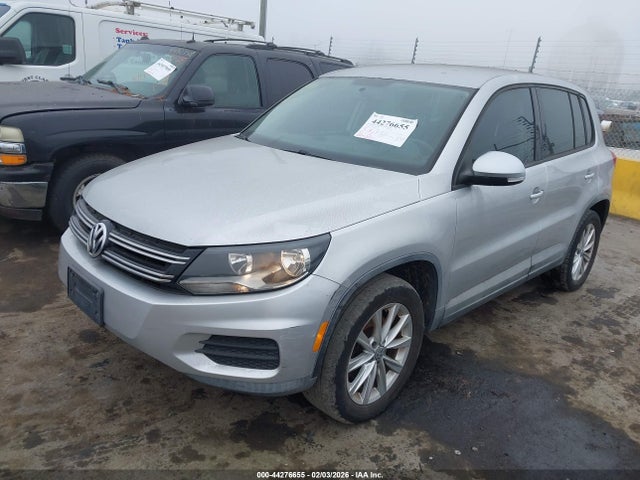Volkswagen TIGUAN SE 2014 WVGAV3AX3EW590777 Image 2