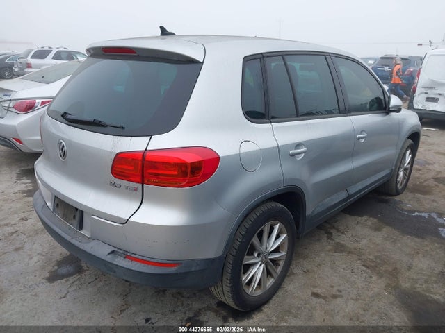 Volkswagen TIGUAN SE 2014 WVGAV3AX3EW590777 Image 4