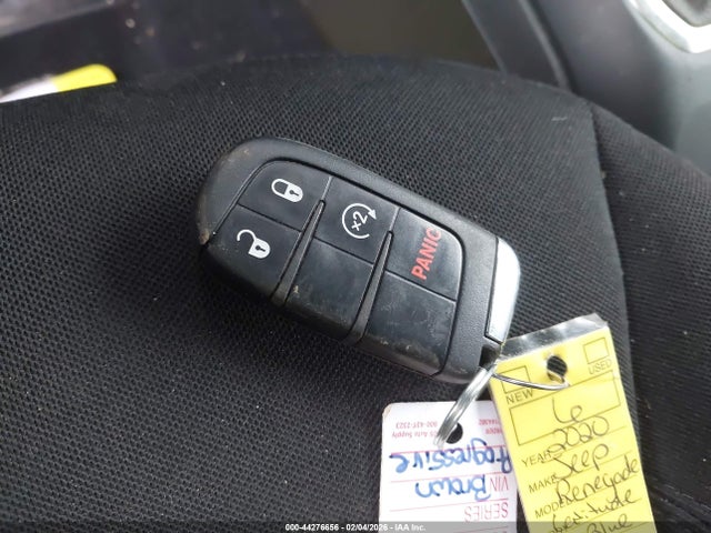 2020 Jeep Renegade Latitude Fwd მანქანა იყიდება აუქციონზე, vin: ZACNJABB8LPL56425, აუქციონის ნომერი: 44276656