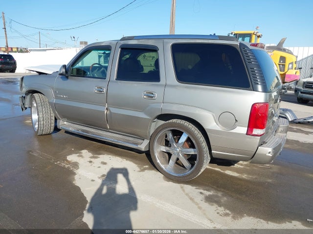 2002 CADILLAC ESCALADE 1GYEC63T22R103449 Photo 2