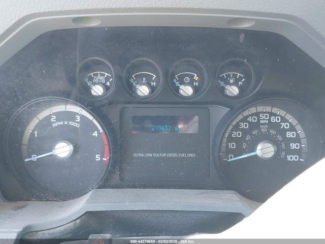 2011 FORD F-250 1FT7X2BT1BEC26048 Photo 6