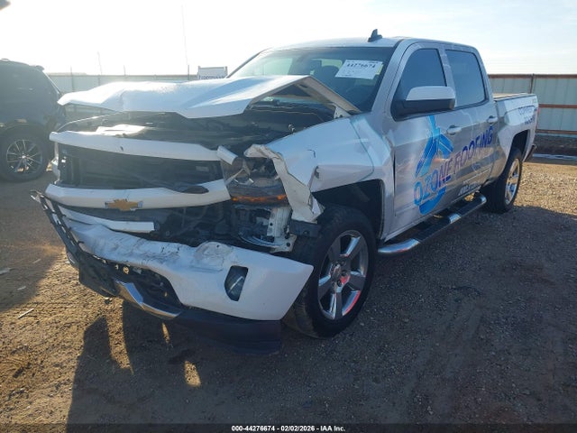 3GCUKREC5JG410776 Chevrolet Silverado 1500 2lt