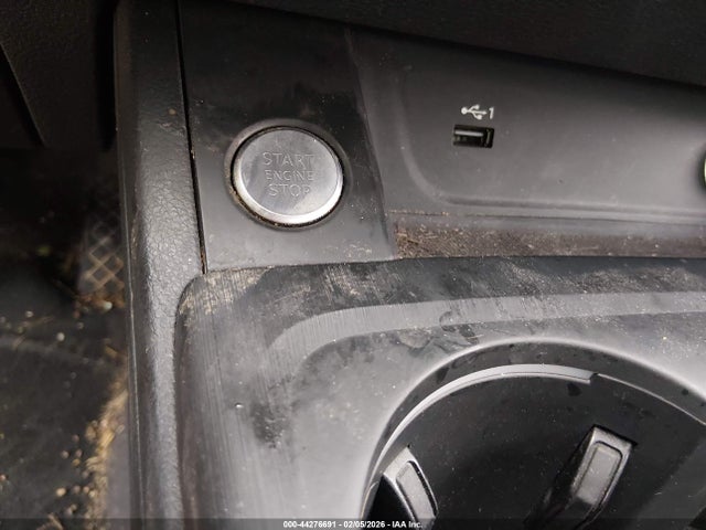 2018 AUDI A4 WAUPNAF45JN011755 Photo 10