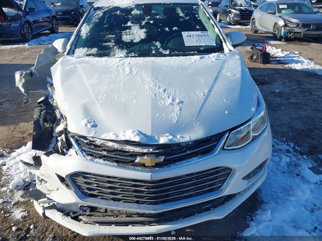 1G1BC5SM5H7215091 Chevrolet Cruze Ls Auto