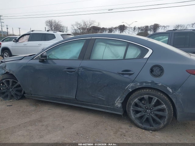 3MZBPBCM0PM379195 Mazda 3 Preferred