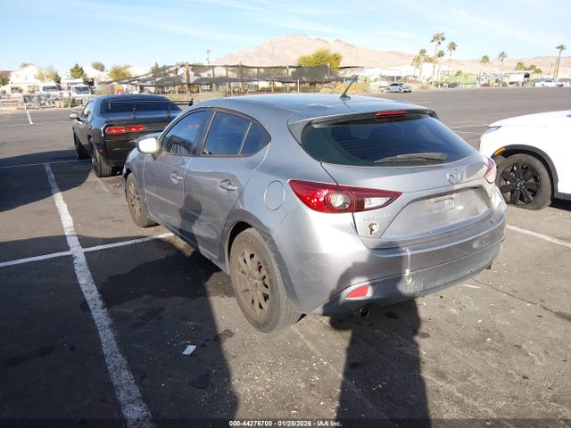 2015 MAZDA MAZDA3 3MZBM1K78FM203301 Photo 2