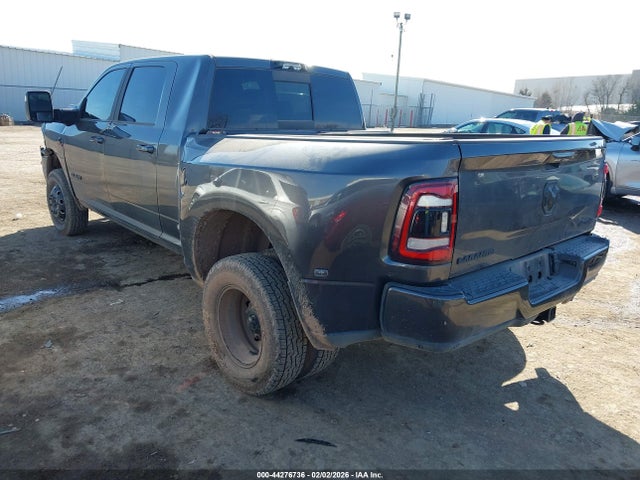 Продаж на аукціоні авто 2024 Ram 3500 Laramie  4x4 6'4 Box, vin: 3C63RRML5RG360277, номер лоту: 44276736
