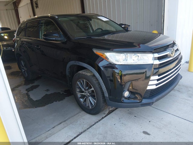 Aukcja sprzedaży 2019 Toyota Highlander Xle, vin: 5TDJZRFH3KS622264, numer aukcji: 44276751