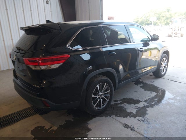 Aukcja sprzedaży 2019 Toyota Highlander Xle, vin: 5TDJZRFH3KS622264, numer aukcji: 44276751
