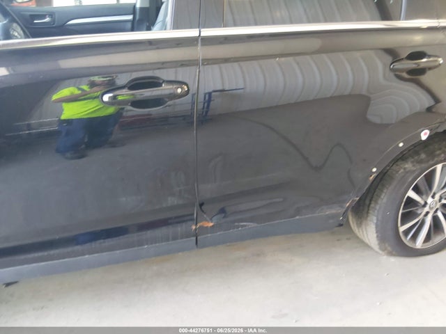 Aukcja sprzedaży 2019 Toyota Highlander Xle, vin: 5TDJZRFH3KS622264, numer aukcji: 44276751