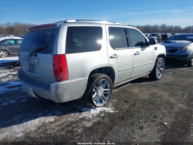 2012 CADILLAC ESCALADE 1GYS4DEF5CR282695 Photo 3