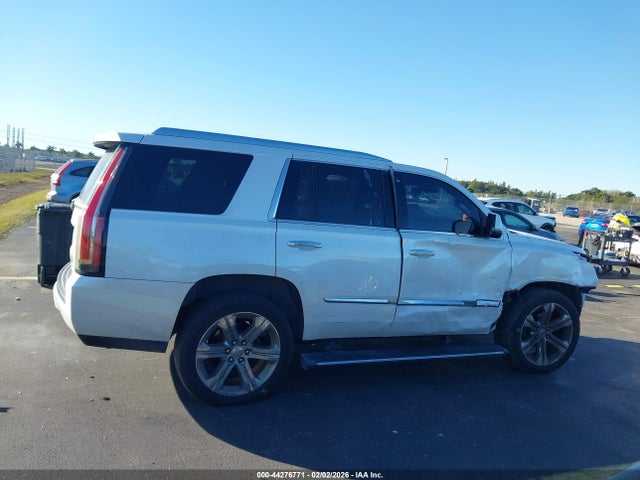 Продаж на аукціоні авто 2016 Cadillac Escalade Platinum, vin: 1GYS3DKJ1GR171546, номер лоту: 44276771