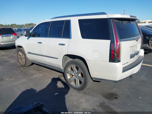 Продаж на аукціоні авто 2016 Cadillac Escalade Platinum, vin: 1GYS3DKJ1GR171546, номер лоту: 44276771