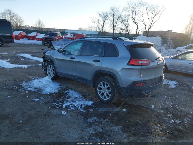 1C4PJLAB7GW217162 Jeep Cherokee Sport