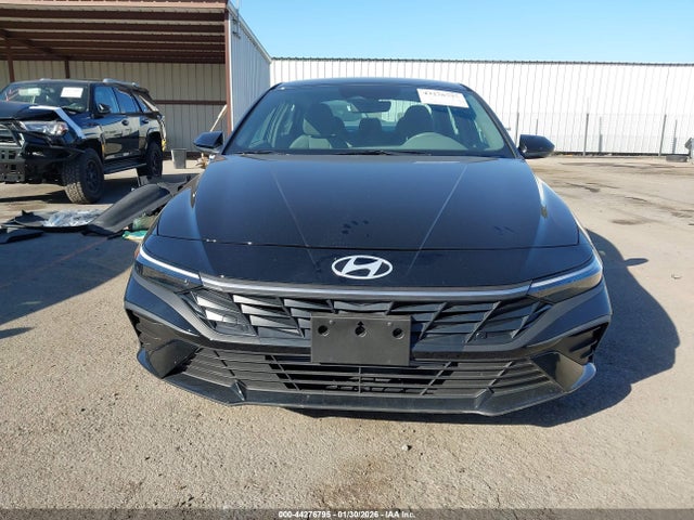 KMHLM4DGXSU007853 Hyundai Elantra Sel Sport