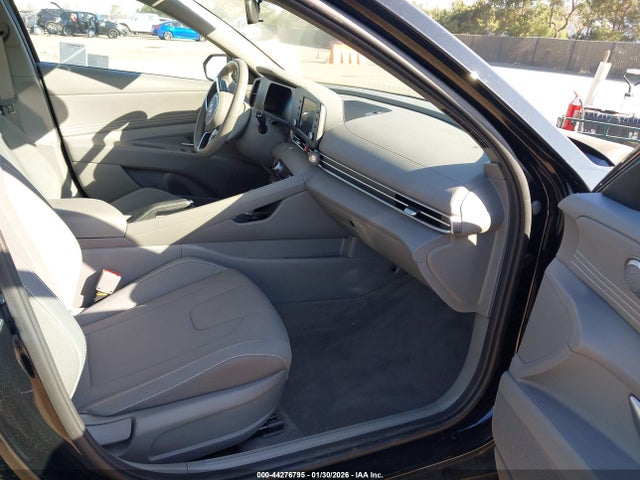 KMHLM4DGXSU007853 Hyundai Elantra Sel Sport