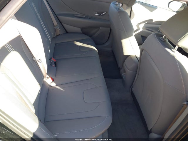 KMHLM4DGXSU007853 Hyundai Elantra Sel Sport