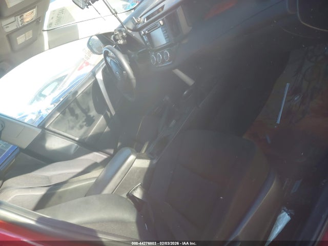 2015 Toyota Rav4 Le მანქანა იყიდება აუქციონზე, vin: JTMBFREV0FJ030893, აუქციონის ნომერი: 44276803