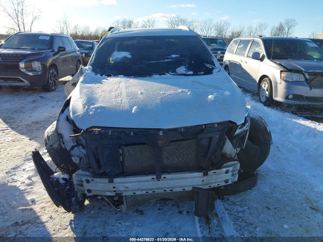 2020 Cadillac Xt5 Fwd Premium Luxury მანქანა იყიდება აუქციონზე, vin: 1GYKNCRS4LZ165575, აუქციონის ნომერი: 44276822