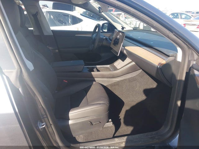 2023 TESLA MODEL Y 7SAYGAEE5PF926899 Photo 4