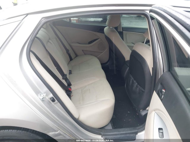 5XXGM4A79FG447844 KIA Optima Lx