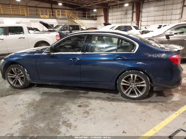 2018 BMW 330I WBA8D9G53JNU68948 Photo 2