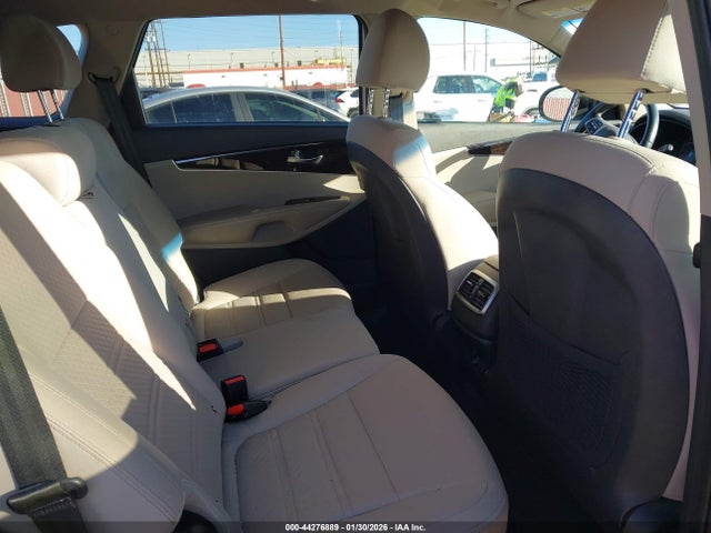 5XYPG4A31KG554462 KIA Sorento 2.4l Lx