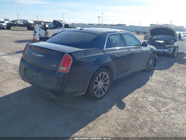 2013 CHRYSLER 300 2C3CCABG5DH520415 Photo 3
