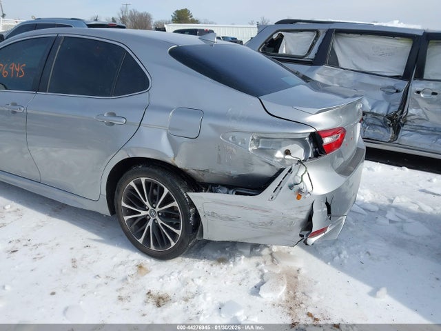 4T1G11AKXLU863835 Toyota CAMRY SE