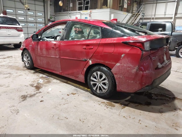 2021 TOYOTA PRIUS JTDL9MFU3M3031171 Photo 2