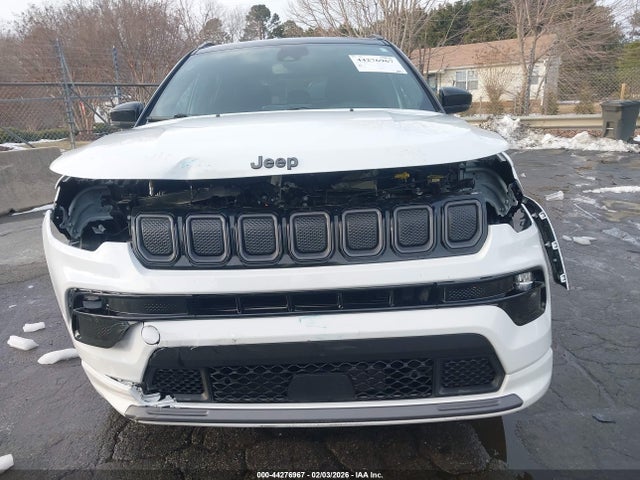 44276967 :رقم المزاد ، 3C4NJDCB8NT159740 vin ، 2022 Jeep Compass High Altitude 4x4 مزاد بيع