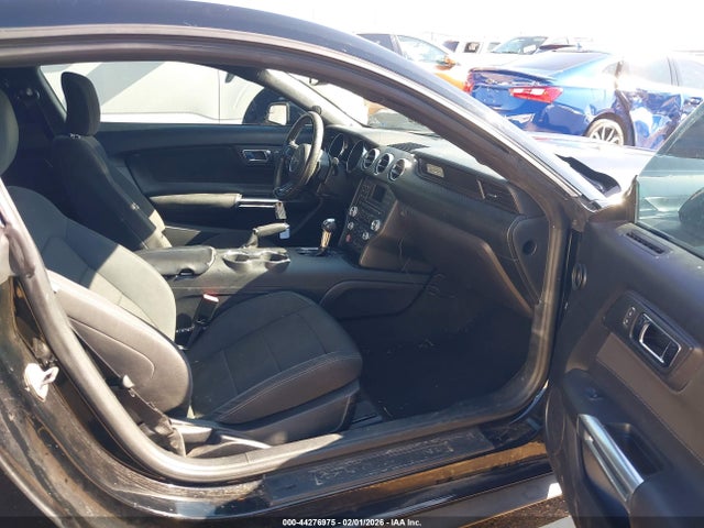 2017 FORD MUSTANG 1FA6P8AMXH5306181 Photo 4