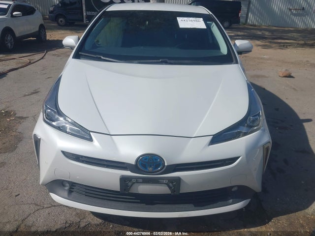 JTDKAMFU9N3186733 Toyota PRIUS XLE