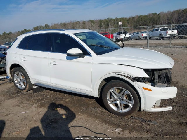 44277004 :رقم المزاد ، WA1BNAFY1J2224312 vin ، 2018 Audi Q5 مزاد بيع