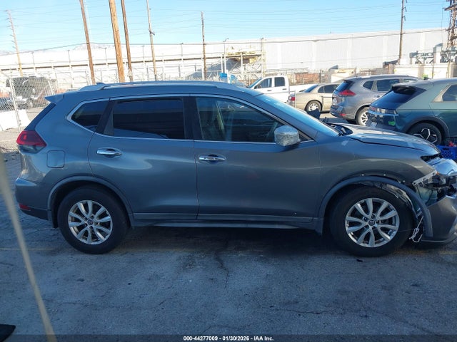 Nissan ROGUE SV 2018 KNMAT2MTXJP605311 Image 13