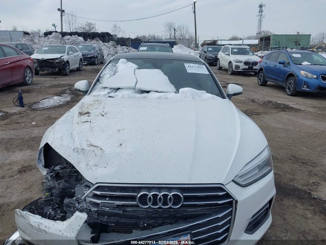 WAUANCF56JA132201 Audi A5 2.0t Premium