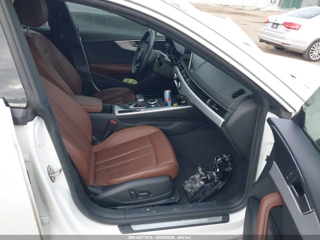 WAUANCF56JA132201 Audi A5 2.0t Premium