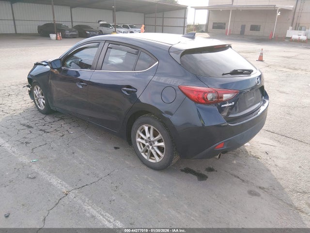 2015 MAZDA MAZDA3 JM1BM1M73F1271776 Photo 2