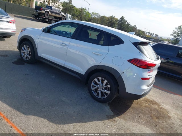 KM8J23A43MU339976 Hyundai TUCSON SE