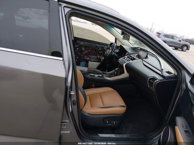 2017 LEXUS NX 200T JTJYARBZ7H2083780 Photo 4