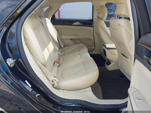 3LN6L2G93ER806127 Lincoln MKZ