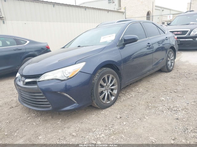 Toyota CAMRY XLE 2015 4T1BF1FK1FU875879 Image 2