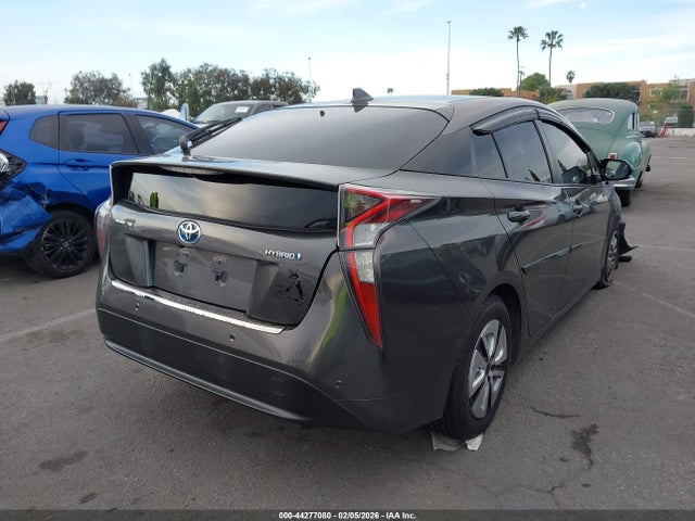 JTDKBRFU7J3587427 Toyota Prius Two