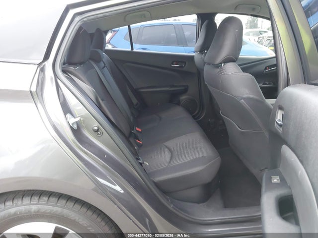 JTDKBRFU7J3587427 Toyota Prius Two