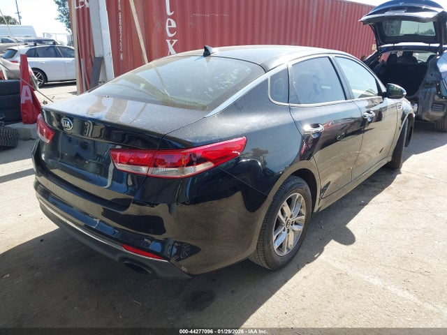 5XXGT4L38JG268376 KIA Optima Lx