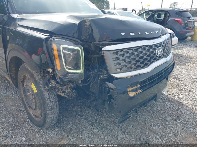 5XYP24HC2MG121790 KIA Telluride Lx